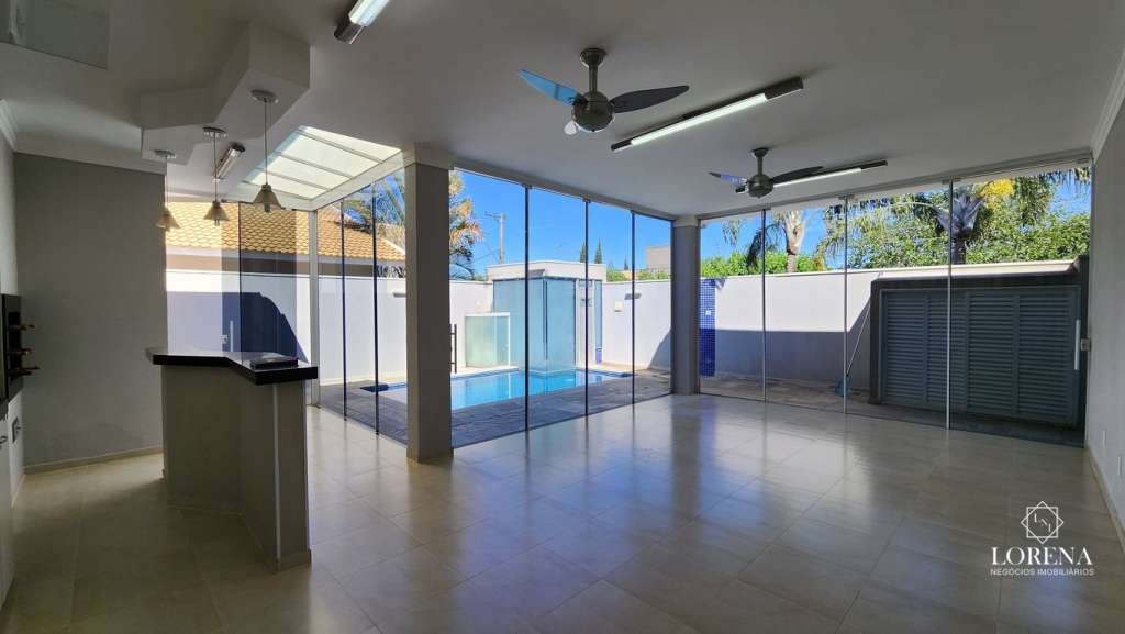 Casa de Condomínio com 5 quartos à venda, 403m² — foto 11 de 31