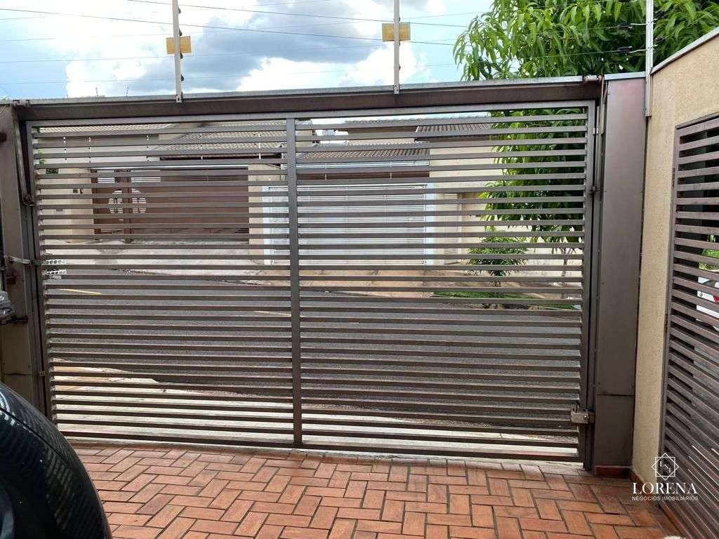 Casa com 3 quartos à venda, 95m² — foto 3 de 38