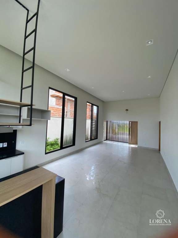 Casa com 3 quartos à venda, 166m² — foto 9 de 38