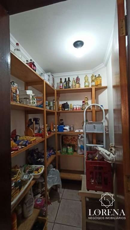 Sobrado com 5 quartos à venda, 300m² — foto 19 de 29