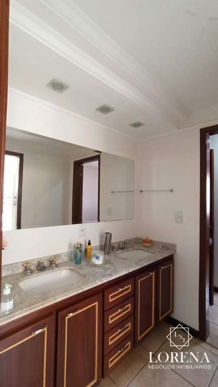 Sobrado com 5 quartos à venda, 300m² — foto 6 de 29