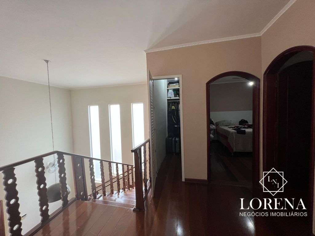 Sobrado com 5 quartos à venda, 330m² — foto 19 de 31