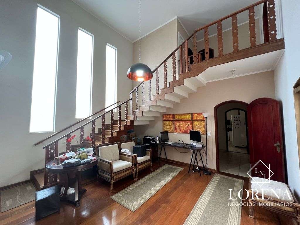 Sobrado com 5 quartos à venda, 330m² — foto 11 de 31