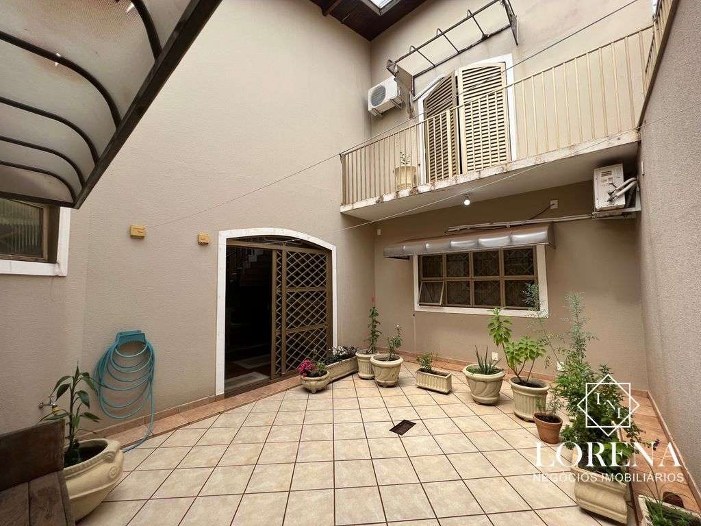 Sobrado com 5 quartos à venda, 330m² — foto 10 de 31