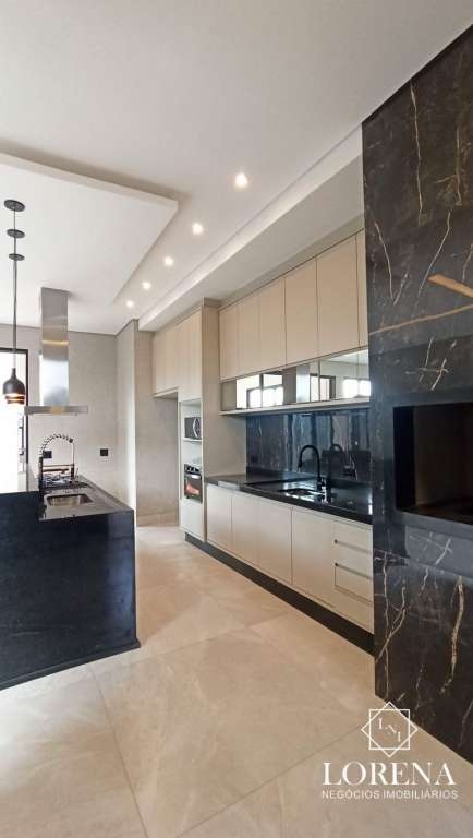 Casa de Condomínio com 3 quartos à venda, 220m² — foto 22 de 31