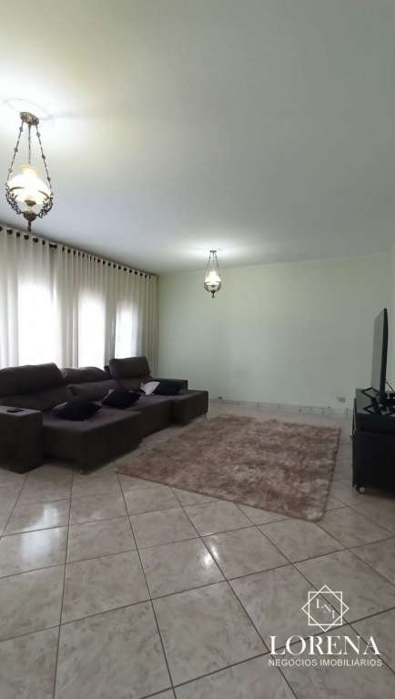 Casa com 4 quartos à venda, 300m² — foto 14 de 32