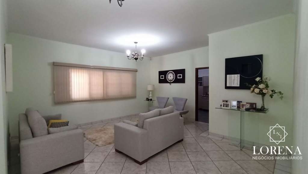 Casa com 4 quartos à venda, 300m² — foto 12 de 32