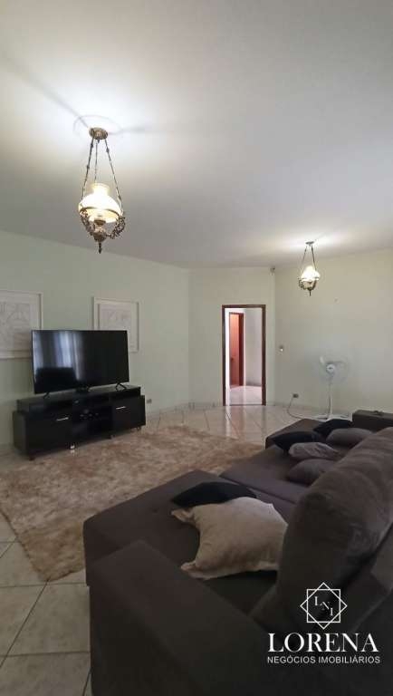 Casa com 4 quartos à venda, 300m² — foto 11 de 32