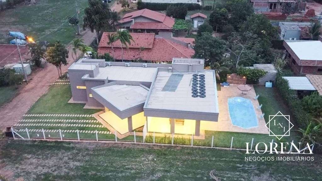 Fazenda / Sítio / Chácara com 4 quartos à venda, 1000m² — foto 3 de 18