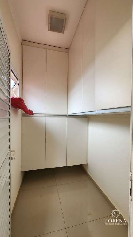 Sobrado com 4 quartos à venda, 342m² — foto 28 de 31