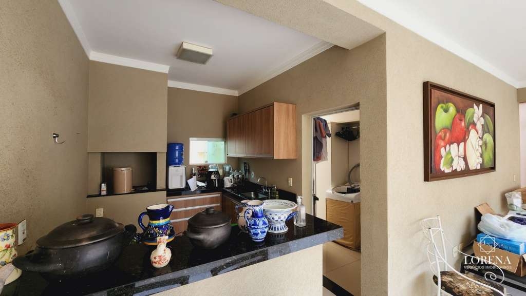 Sobrado com 4 quartos à venda, 342m² — foto 10 de 31
