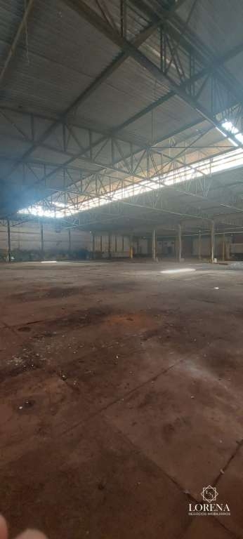 Galpão / Depósito / Armazém  à venda, 2m² — foto 16 de 18