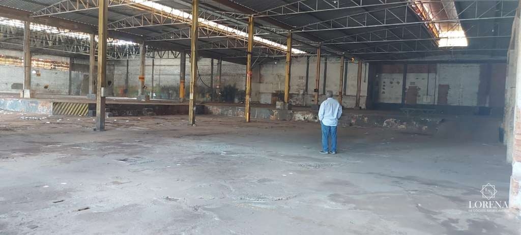 Galpão / Depósito / Armazém  à venda, 2m² — foto 14 de 18