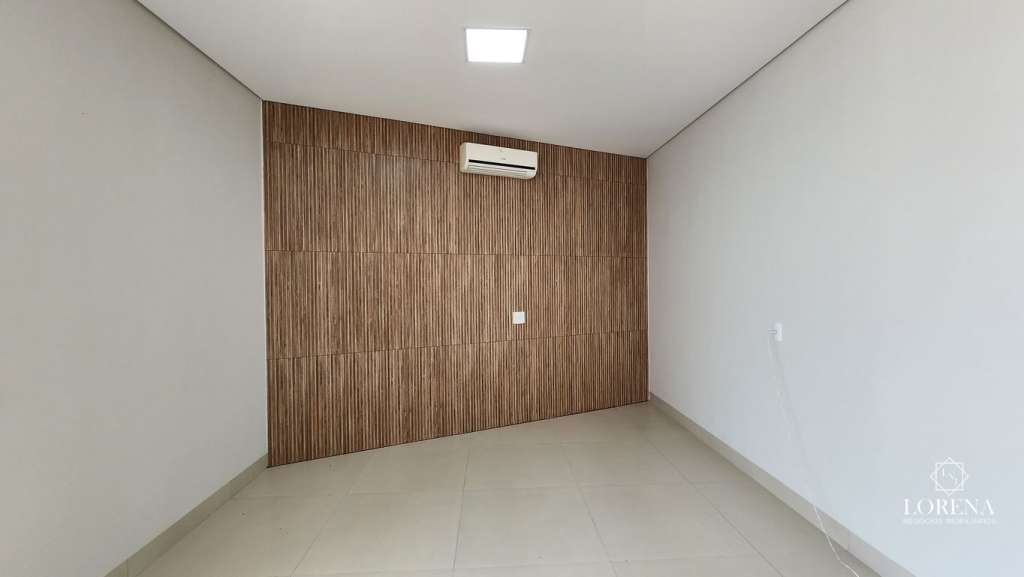 Casa com 3 quartos à venda, 264m² — foto 17 de 31