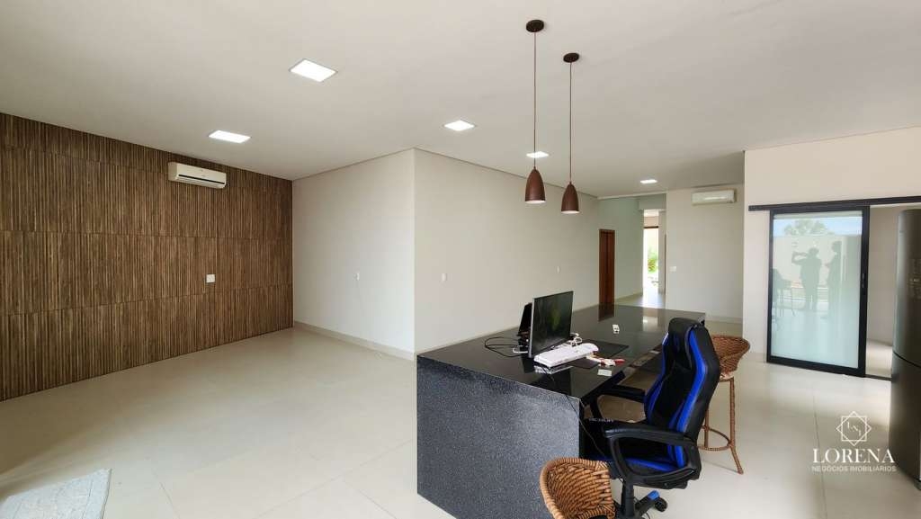 Casa com 3 quartos à venda, 264m² — foto 15 de 31