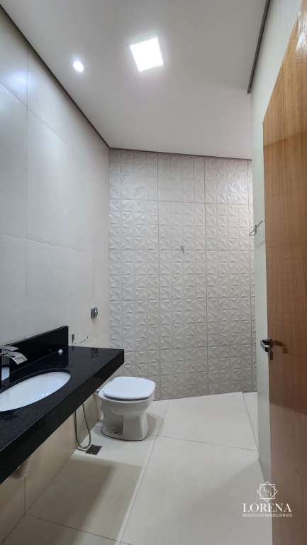Casa com 3 quartos à venda, 264m² — foto 28 de 31