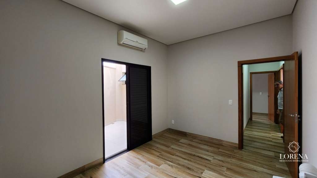 Casa com 3 quartos à venda, 264m² — foto 8 de 31