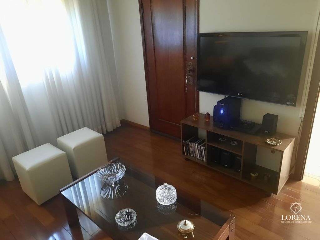 Casa com 3 quartos à venda, 130m² — foto 6 de 8