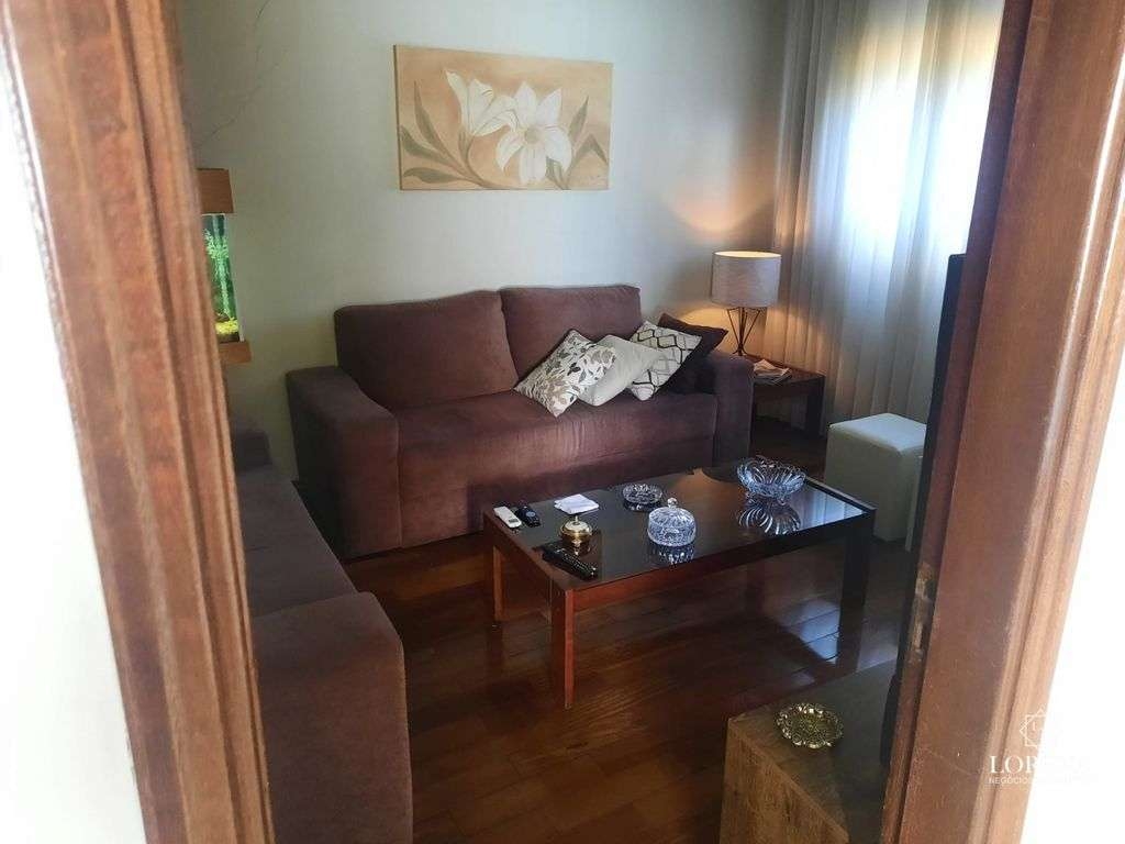 Casa com 3 quartos à venda, 130m² — foto 4 de 8