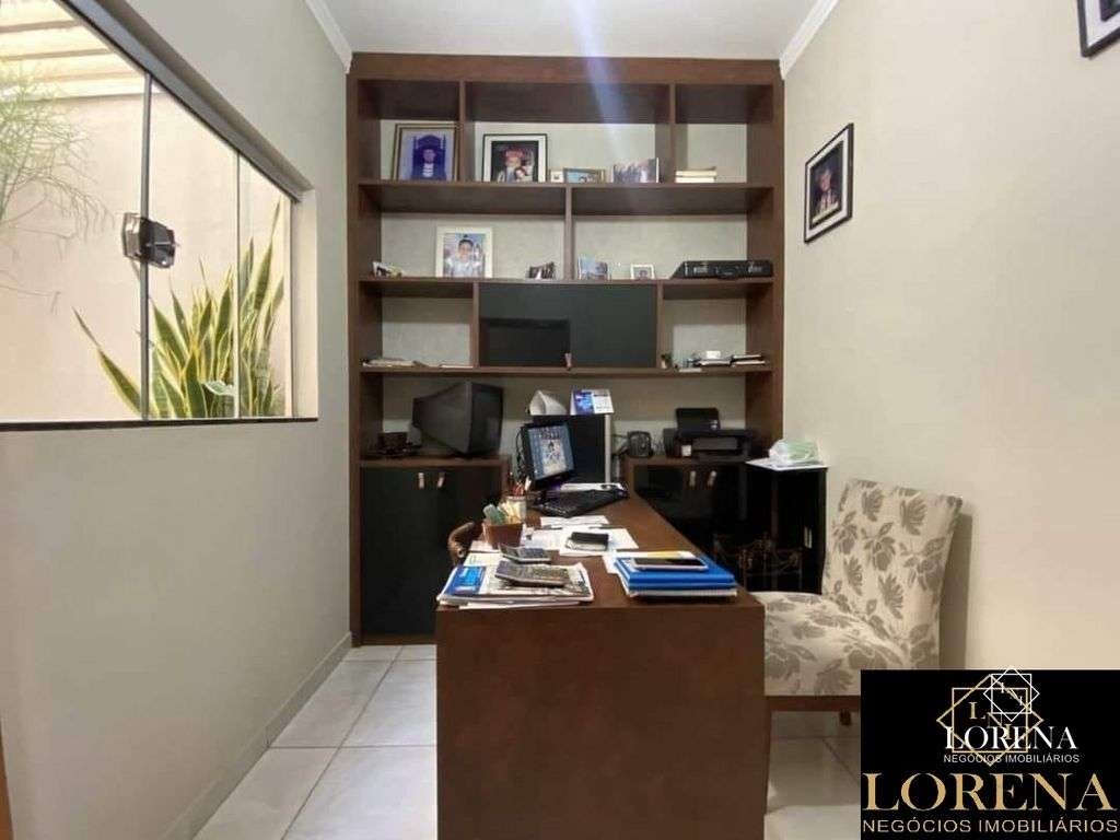 Casa com 3 quartos à venda, 180m² — foto 8 de 26
