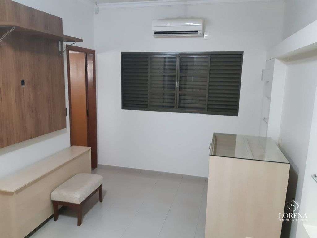 Casa com 3 quartos à venda, 250m² — foto 22 de 50