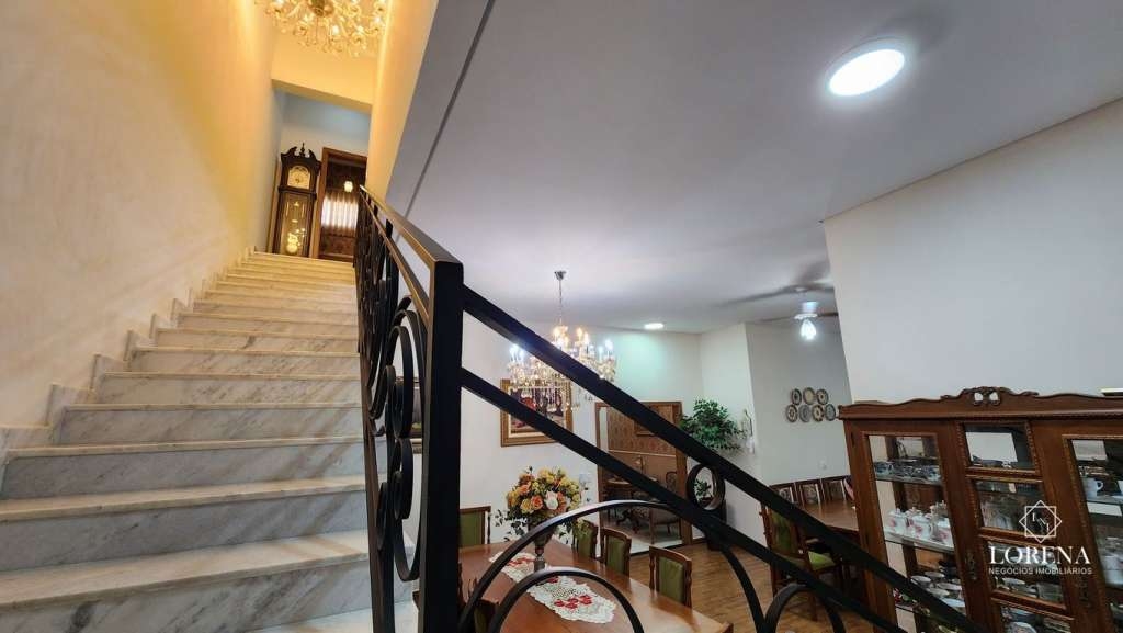 Sobrado com 5 quartos à venda, 430m² — foto 22 de 30