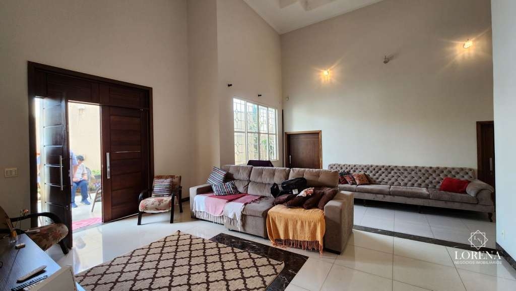Casa com 4 quartos à venda, 215m² — foto 4 de 30