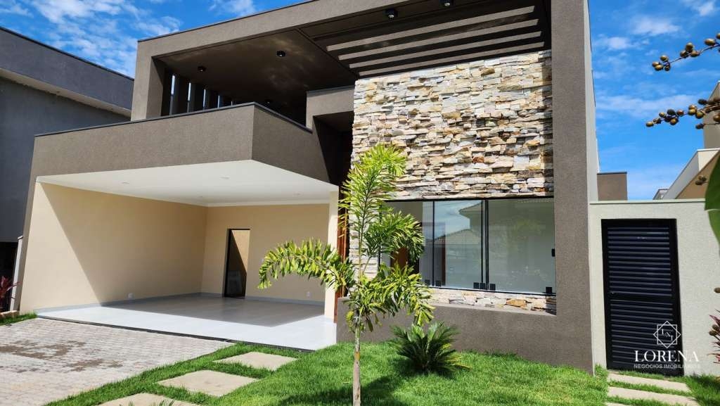 Casa com 3 quartos à venda, 200m² — foto 1 de 30