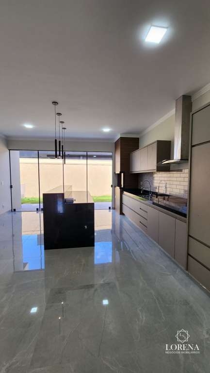 Casa com 3 quartos à venda, 200m² — foto 28 de 30