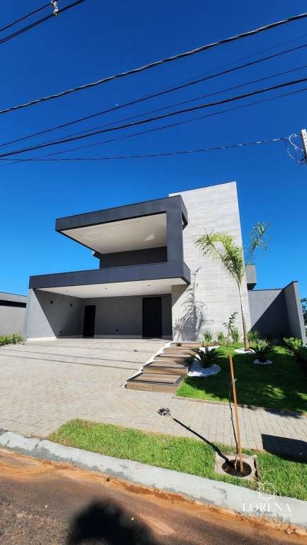 Casa de Condomínio com 3 quartos à venda, 207m² — foto 2 de 31