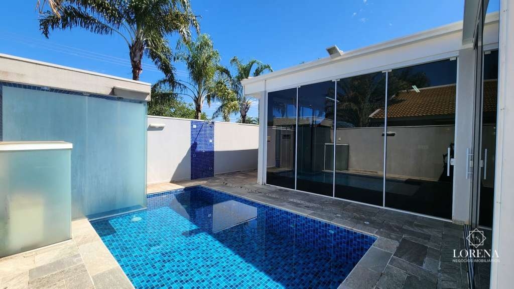 Casa de Condomínio com 5 quartos à venda, 403m² — foto 18 de 31