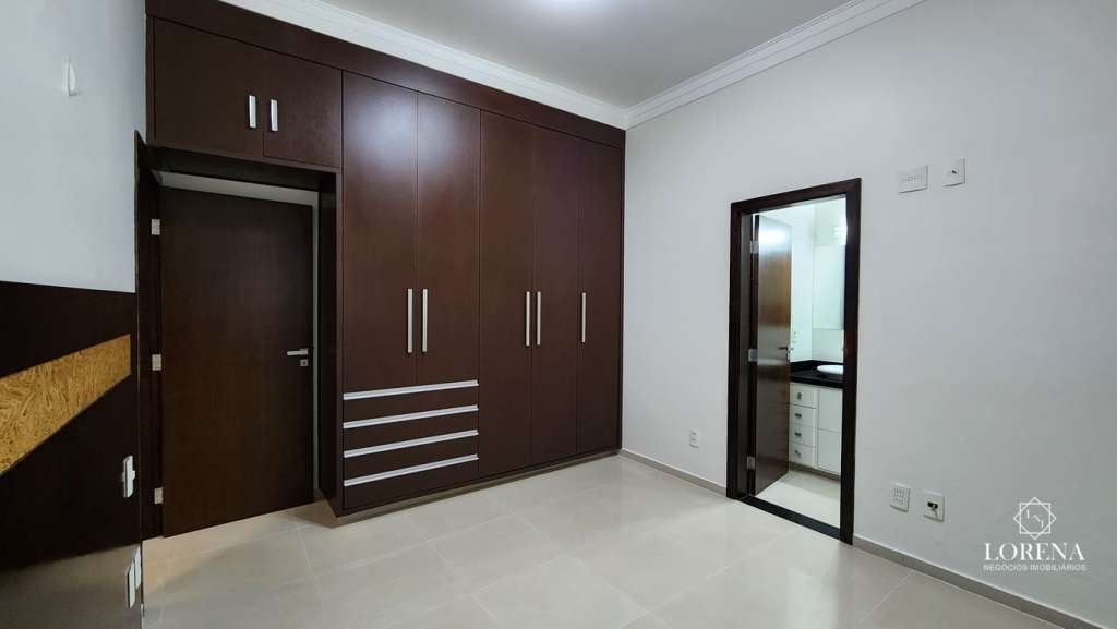 Casa de Condomínio com 5 quartos à venda, 403m² — foto 25 de 31