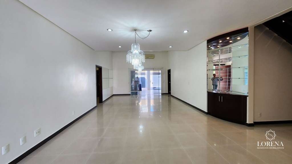 Casa de Condomínio com 5 quartos à venda, 403m² — foto 5 de 31
