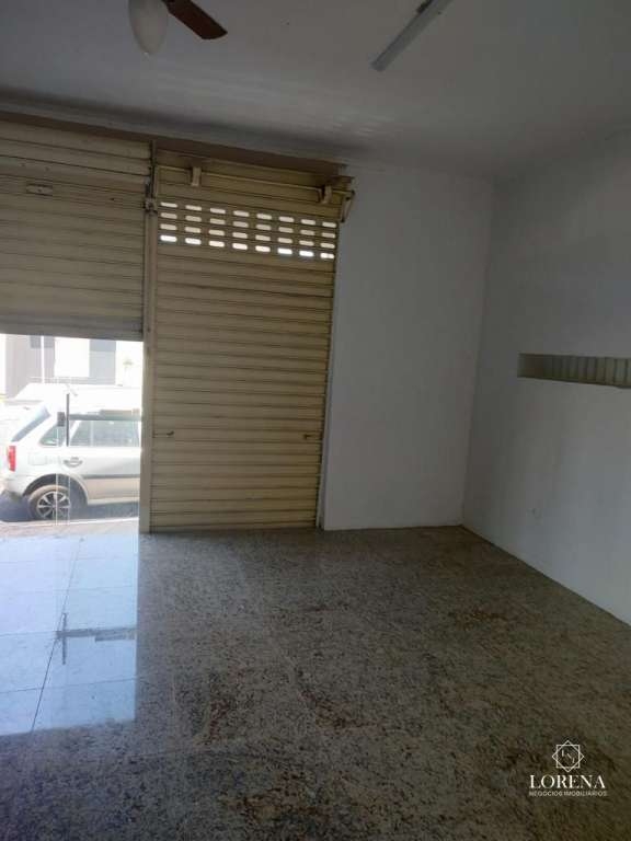 Imóvel Comercial com 2 quartos à venda, 194m² — foto 2 de 16
