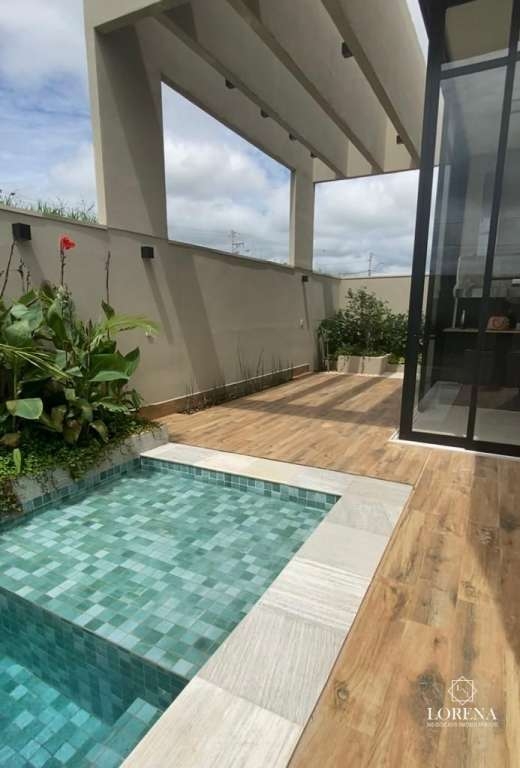 Casa com 3 quartos à venda, 166m² — foto 2 de 38