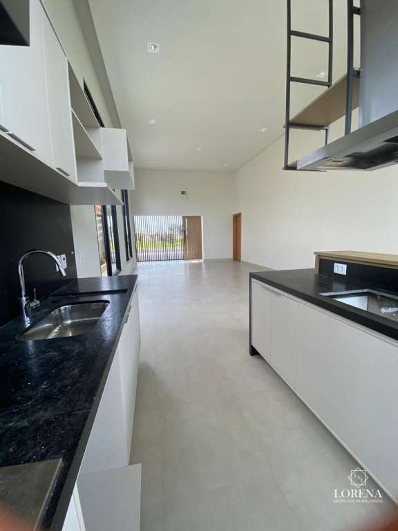 Casa com 3 quartos à venda, 166m² — foto 18 de 38