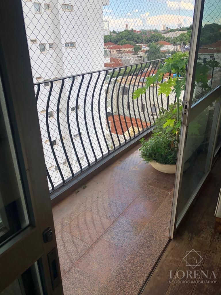Apartamento com 4 quartos à venda, 275m² — foto 2 de 26