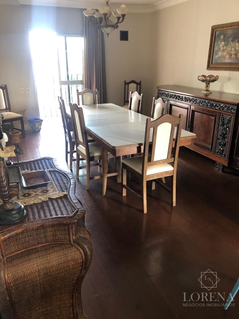 Apartamento com 4 quartos à venda, 275m² — foto 11 de 26