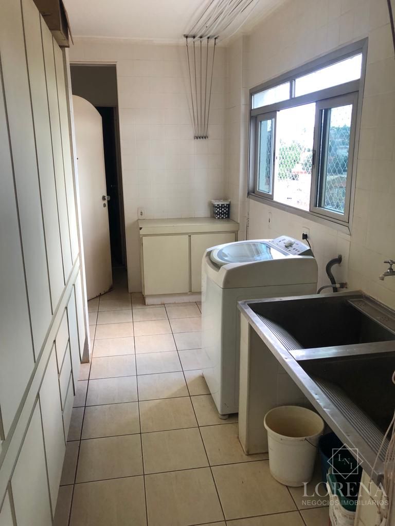 Apartamento com 4 quartos à venda, 275m² — foto 22 de 26