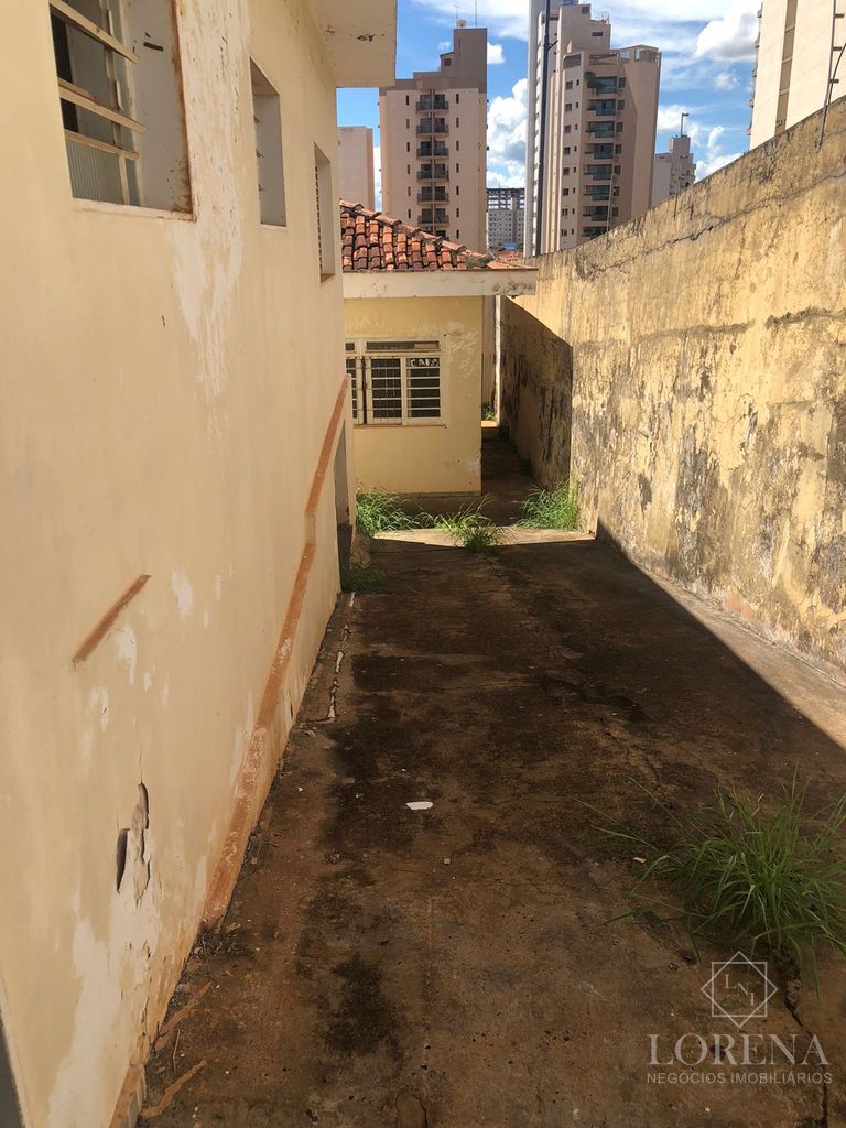 Imóvel Comercial com 3 quartos à venda, 230m² — foto 2 de 19