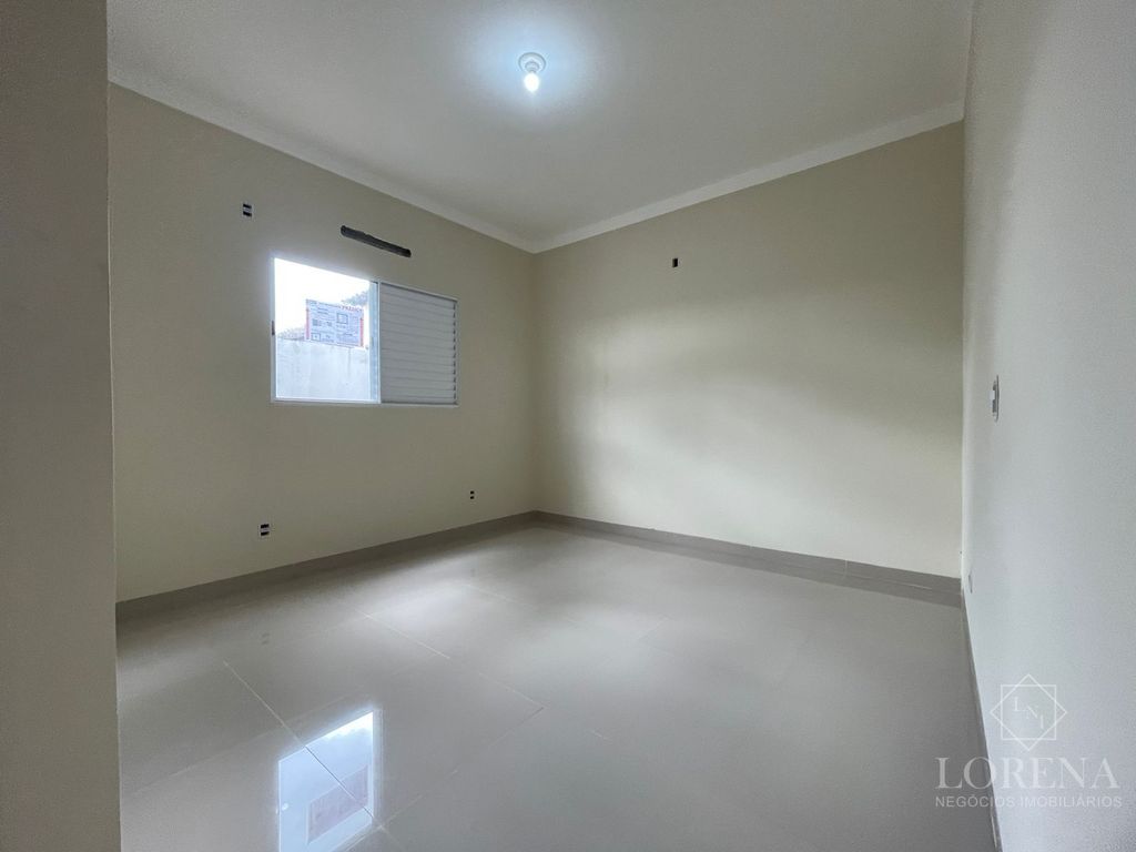 Casa com 2 quartos à venda, 69m² — foto 3 de 13