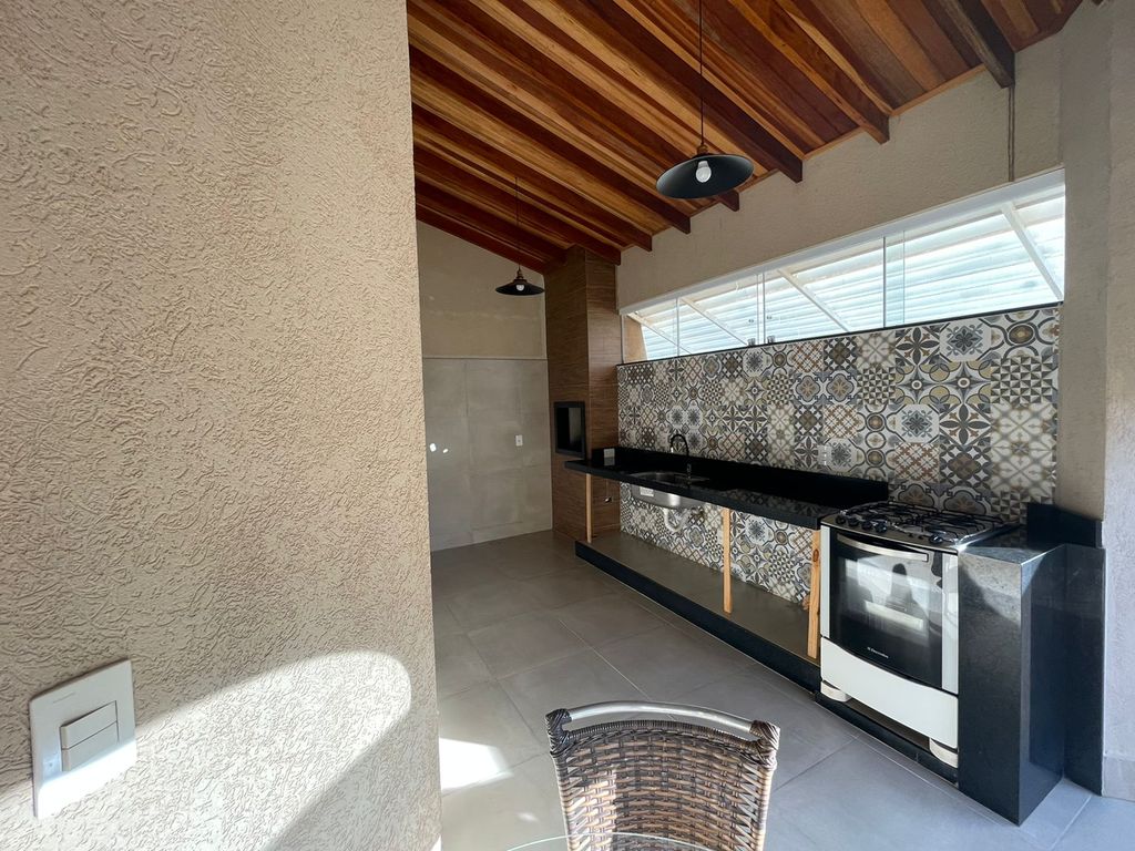Casa de Condomínio com 3 quartos à venda, 236m² — foto 25 de 30