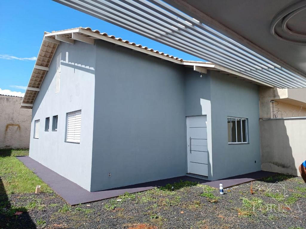 Casa com 2 quartos à venda, 69m² — foto 1 de 13