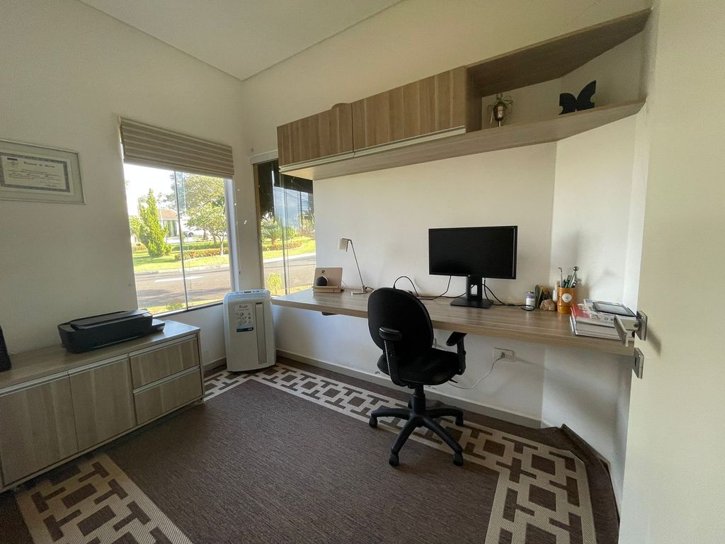 Casa de Condomínio com 3 quartos à venda, 236m² — foto 24 de 30