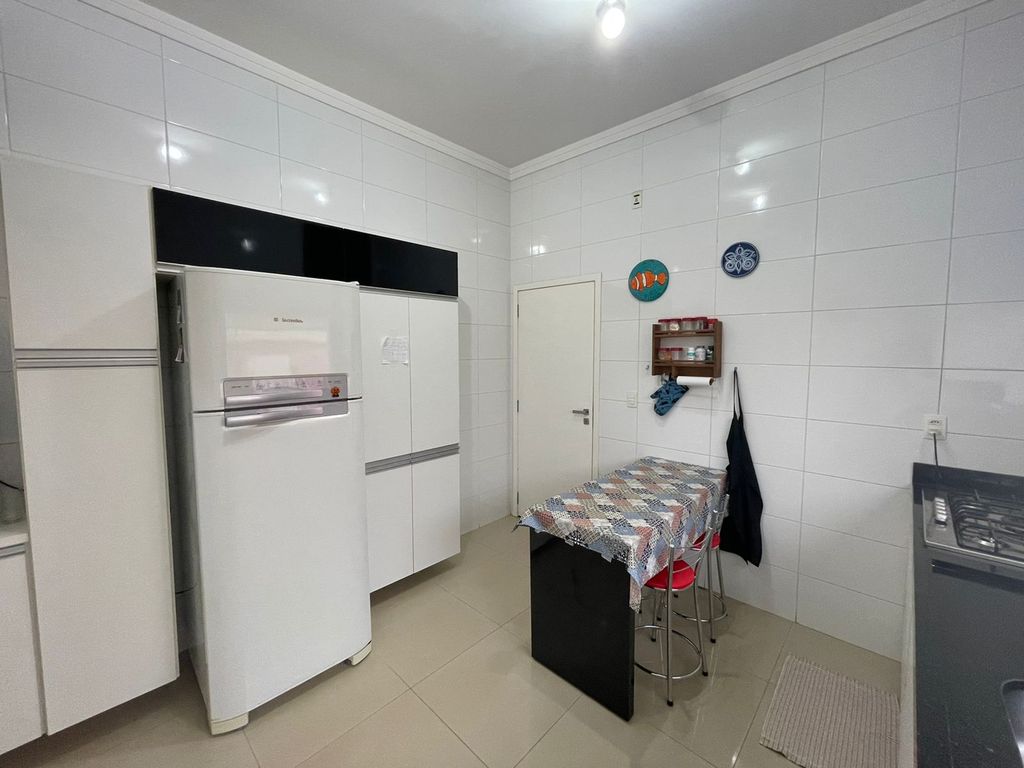 Casa de Condomínio com 3 quartos à venda, 236m² — foto 6 de 30