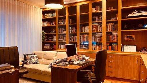 Biblioteca escritório