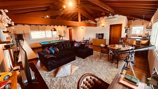 sótão sala de jogos