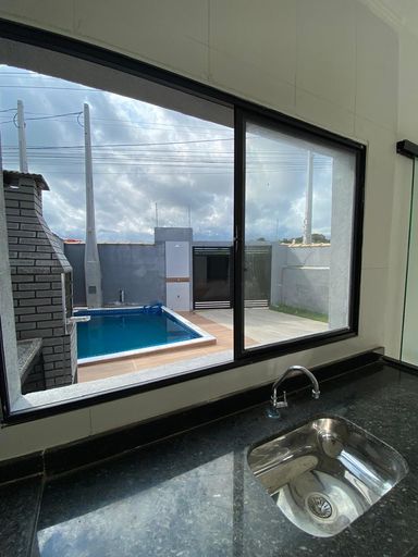 Visão da pia da cozinha