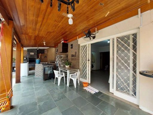 Área Externa - Jardim Alvorada - Americana