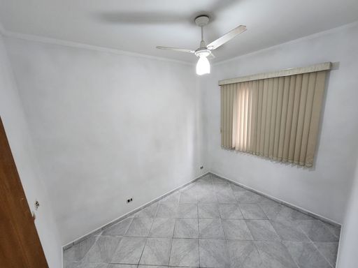 Quarto - Condominio Residencial Itália - Jardim São Francisco - Santa Bárbara d'Oeste